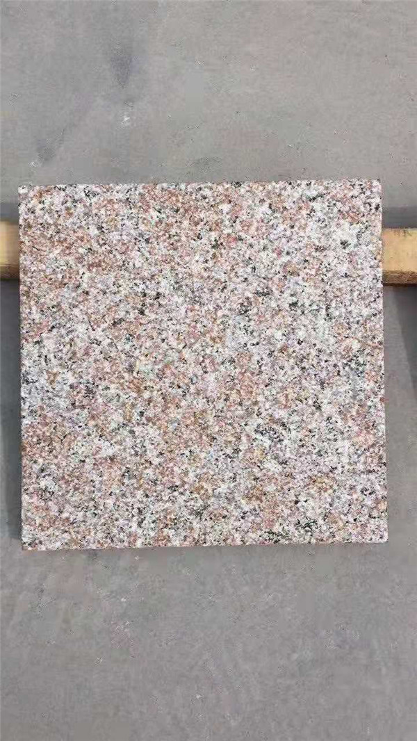 櫻花(huā)紅荔枝面